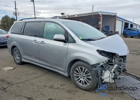 2018 Toyota Sienna Xle from USA, damaged, VIN 5TDYZ3DCXJS921073